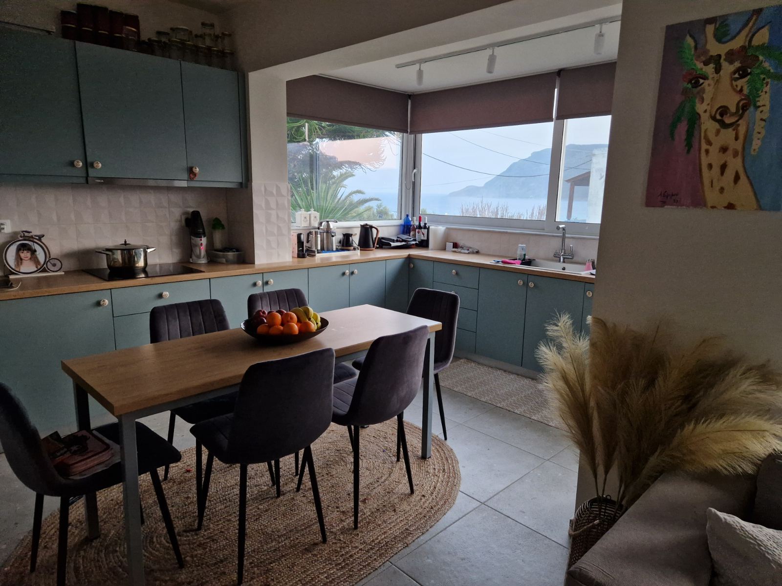Sea View Luxury Apartment for Max 6
