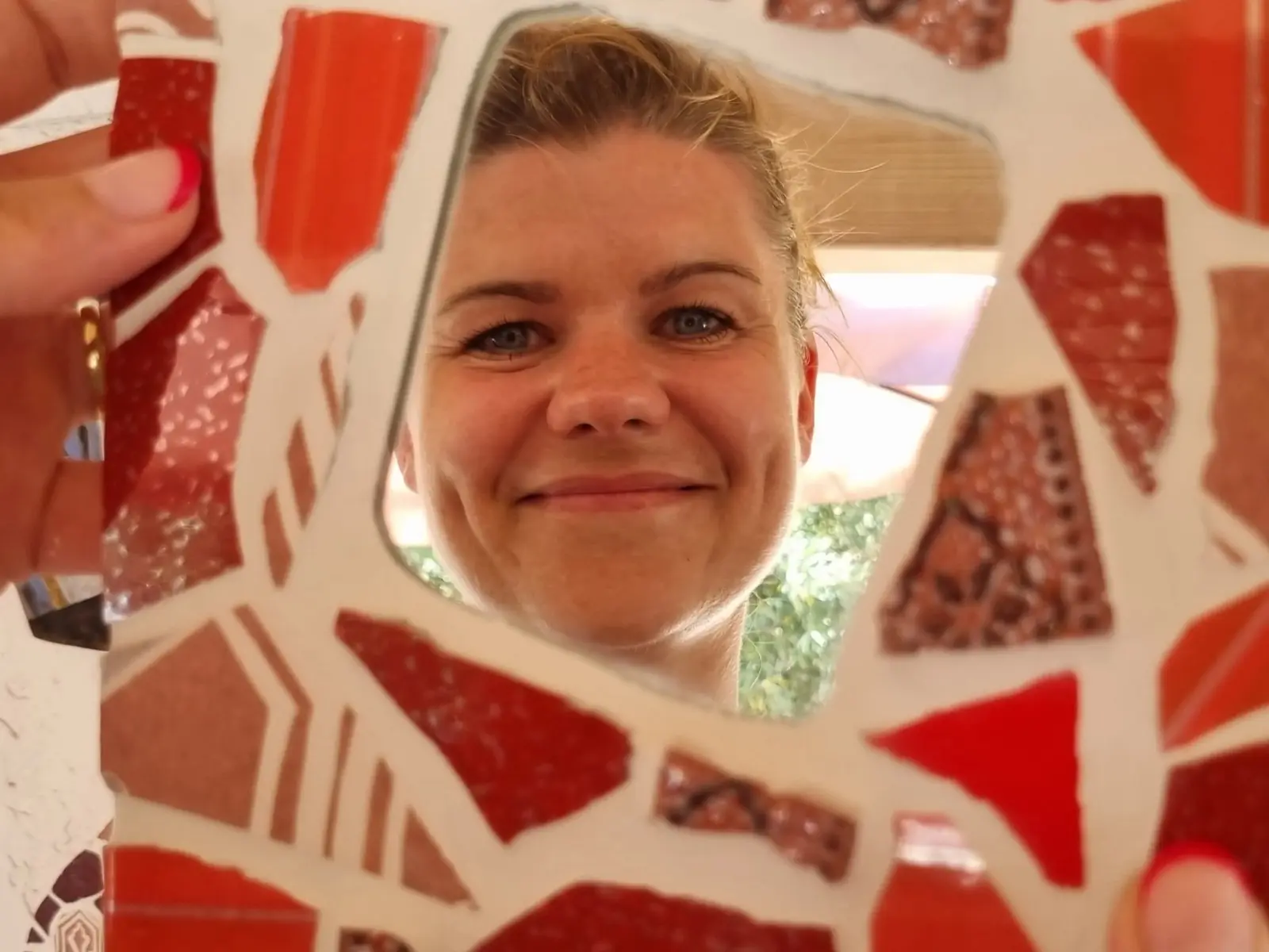 Mosaic Mirror Workshop – A Creative Pause in Nature