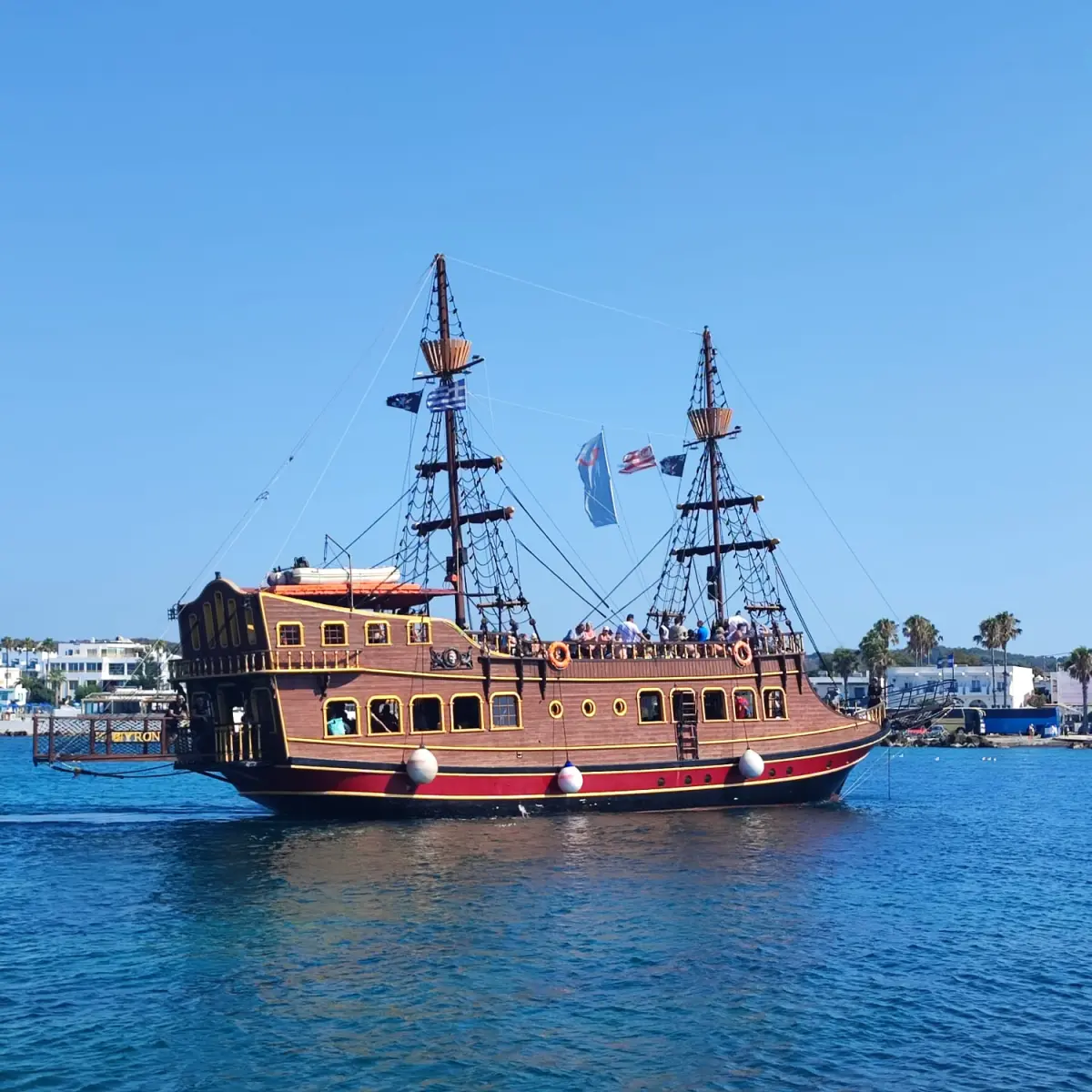 Gallery image for 3 Islands in One Day – BYRON’s Cruise from Mastichari