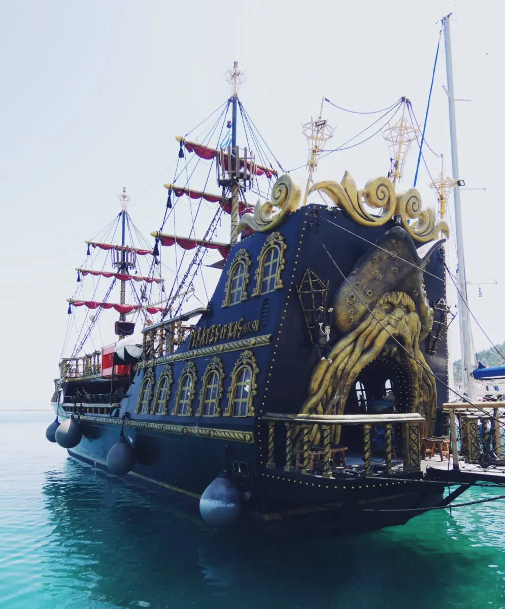 Gallery image for 3 islands Pirate Adventure Cruise