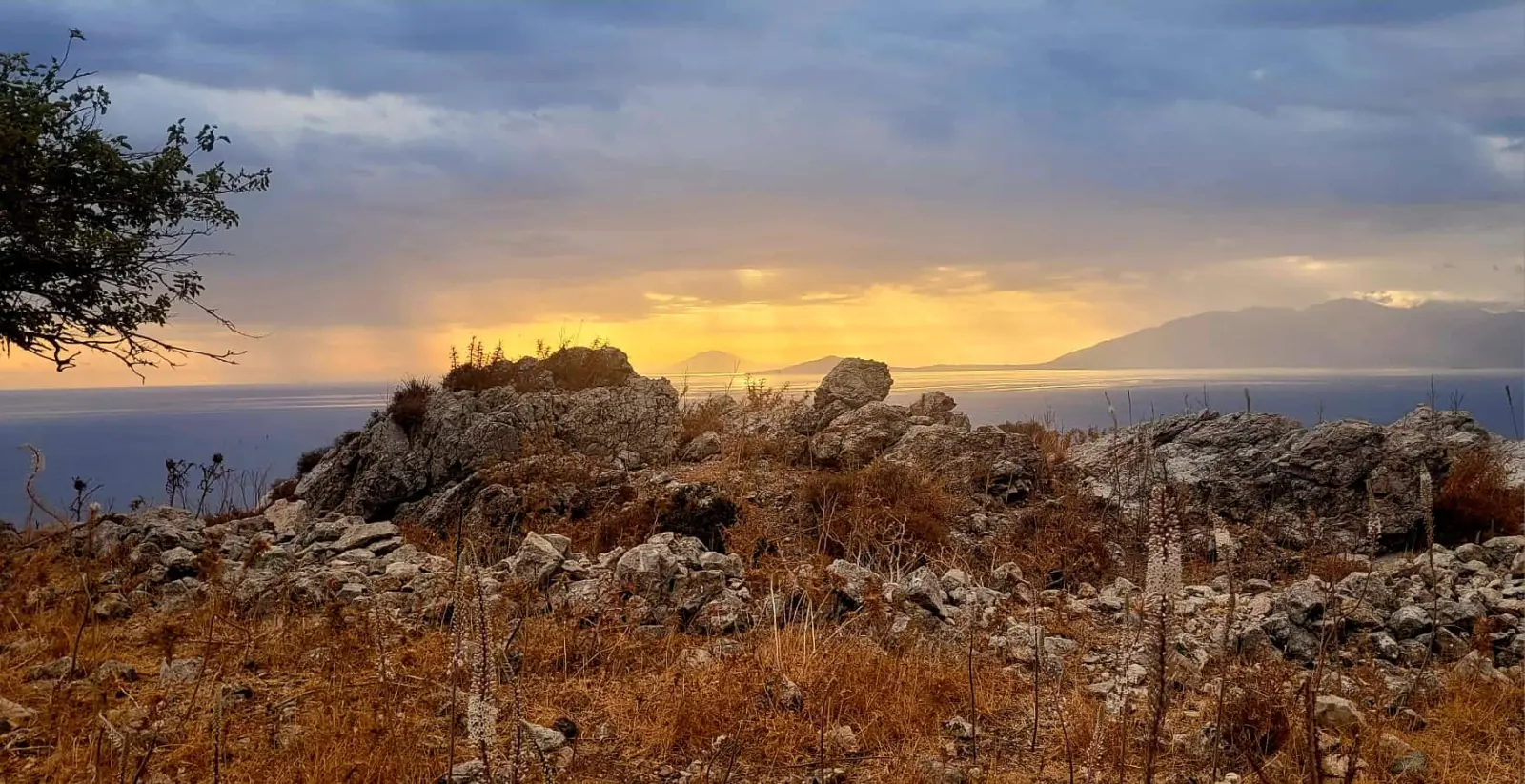 Gallery image for TRIOPAS Hiking Tour